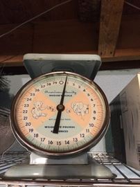 Vintage Baby scale