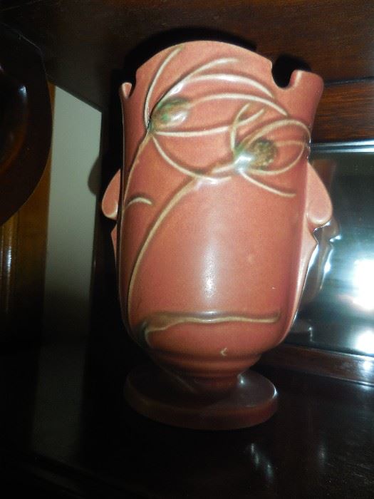 Roseville Teasel Vase