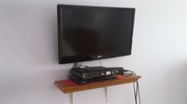 Wall mounted flat screen TV