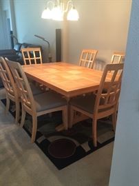 Nice made in Alabama,  70 x 44 with six chairs 