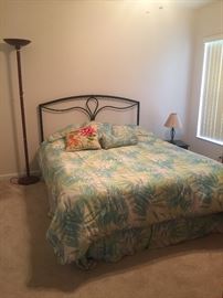 Queen Bed 