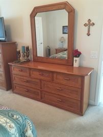 Dresser 72 l x 18.5 d x 30.5 tall 
