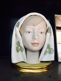 LLADRO GIRL HEAD BUST Fulgencio García