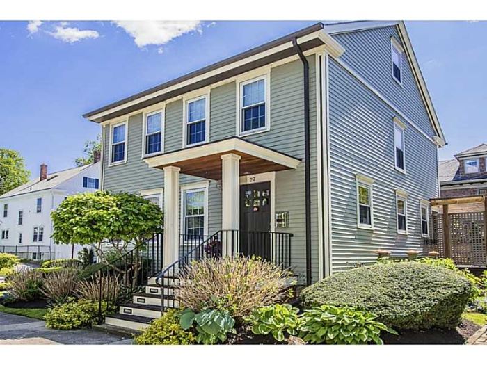 Newport, RI Moving Sale Contents of Interior... starts on 8/27/2016