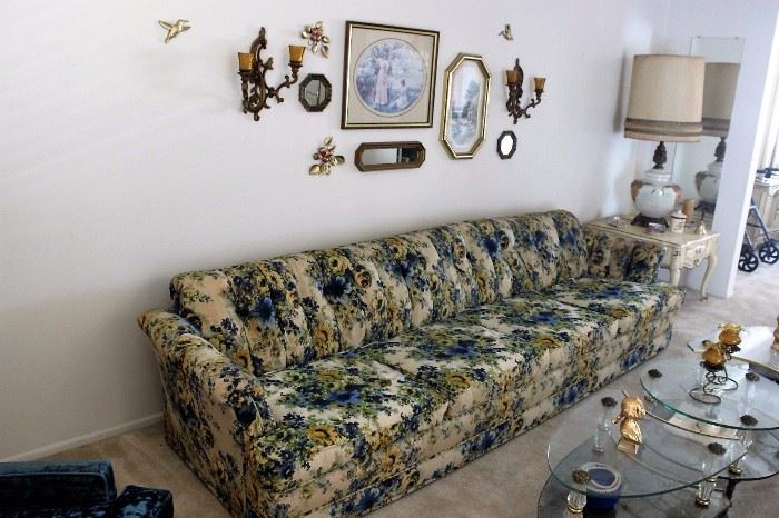 Vintage 10' sofa and Goran coffee table set