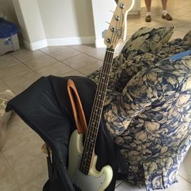 Fender Bass