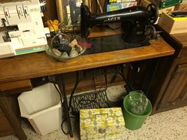 Antique Singer Sewing Machine Table