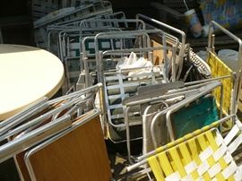 Aluminum Lawn Chairs