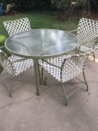 Brown Jordan patio set
