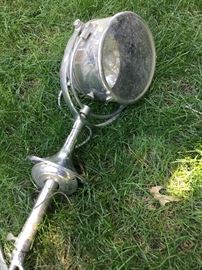 Marine searchlight 