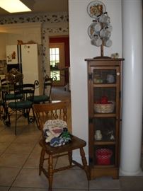 COUNTRY CABINET WITH SCREEN DOOR