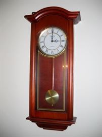 STRAUSBURG MANOR WESTMINISTER CHIME WALL CLOCK