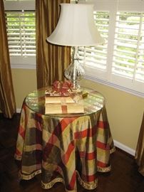 Custom table cloth
