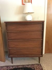 Mid Mod Bassett chest of drawers - part of a set