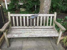 Outdoor teak bench 