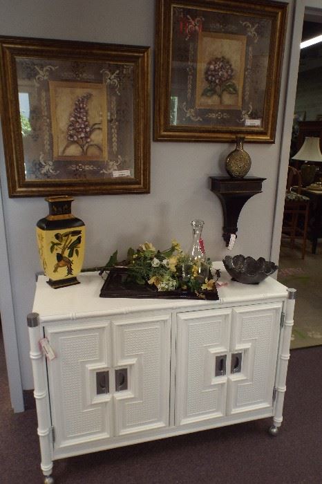 Estate sale on 812 and 813 in 2016 001  Copy