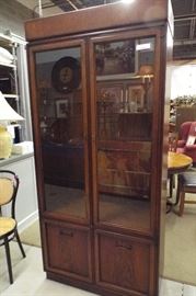 beautiful hutch 449.00