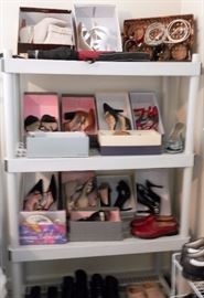 Women’s Shoes Size 7/8