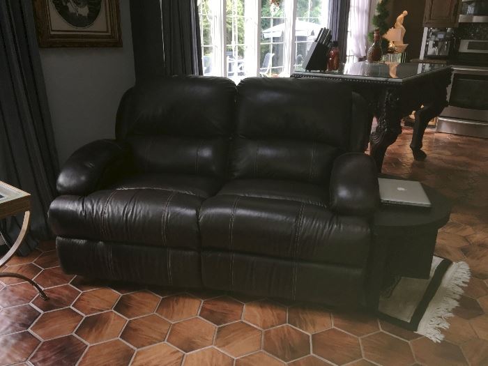 Leather sofa & loveseat with reclining seats 
