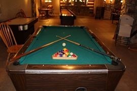 gameroom pool