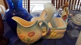 collectibles, wall pockets