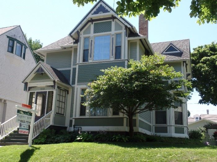 Huge Antique Moving Sale in Sheboygan, WI starts on 8/18/2016