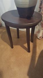 Occasional table