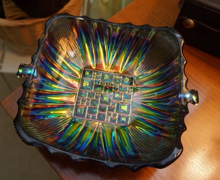 Wonderfully bright glass bowl