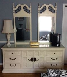 Heavy Bedroon set, has custom glass tops