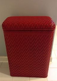 Bathroom laundry basket.  Much more accessories go with this item.