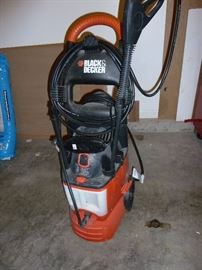 Black and Decker power washer