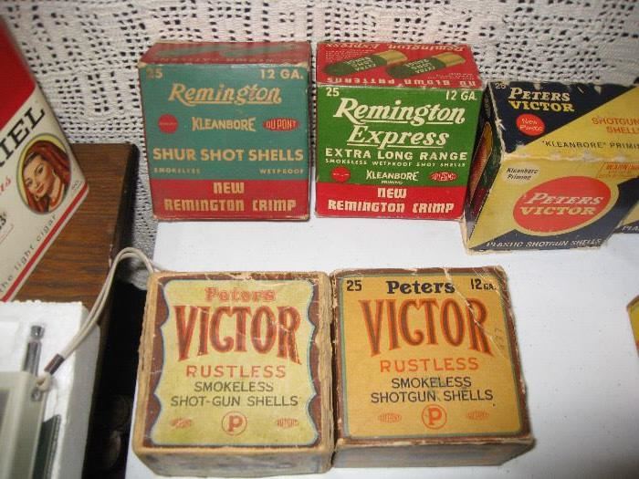 Victor shotgun shells and Remington