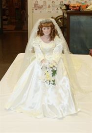 The Princess Sara Bride Doll 18" by Danbury Mint Serial Number N44570 1987 $100