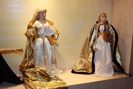 1989 Queen Galadriel by Franklin Heirloom $100 and 1990's Lady Eowyn by Franklin Heirloom $150