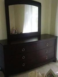 Beautiful Dresser, excellent Quality.  High End materials. $250.00.