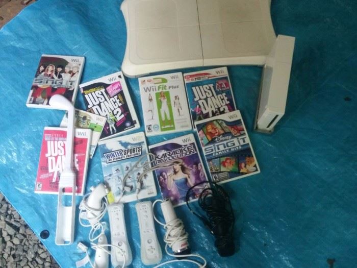 Wii set all that is shown and a bit more, $85.00
