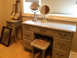 French Provincial Desk