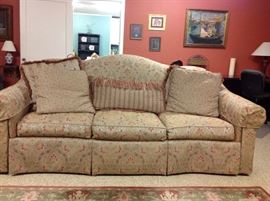 Gorgeous Thomasville sofa