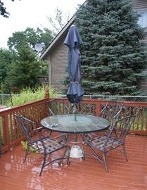 6 PCS Patio Garden Furniture Set Table has a Lazy Susan Top