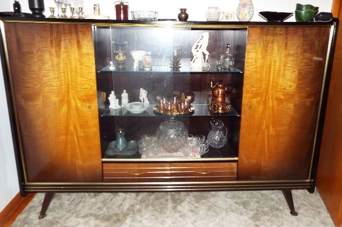 MID CENTURY MODERN GERMAN "ATOMIC" DESIGN OMBRE WOOD FINISH CABINET *RARE*