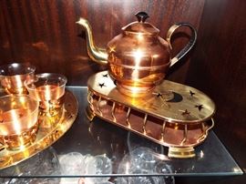 ANTIQUE AND VINTAGE COPPER AND BRASS ITEMS