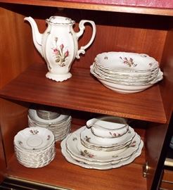 ROSENTHAL POMPADOUR SERVICE FOR 12 APPROX. 99 PIECES- VERY DESIRABLE AND HARD TO FIND