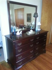 Mahogany dresser 
