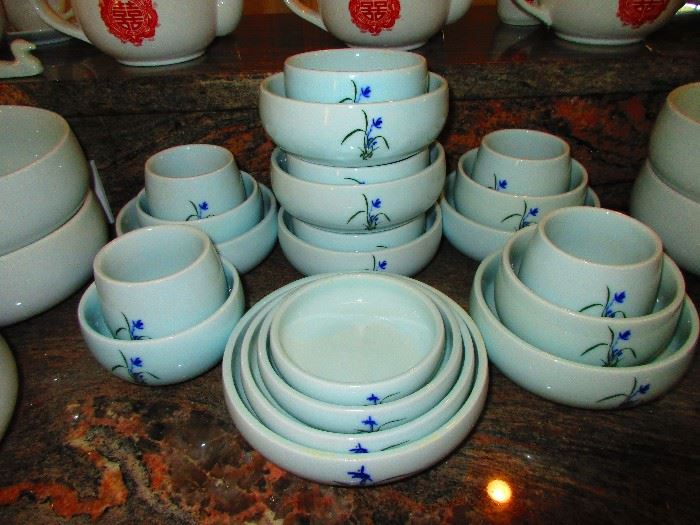 "Iris" Korean bowl set
