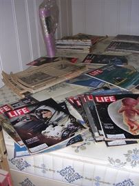 '50's-60's Life Magazines. Many on Space Program