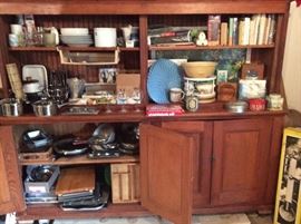 Lots of Kitchen Items & Decor