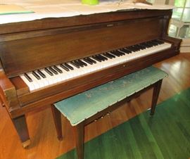 KIMBAL PIANO & BENCH