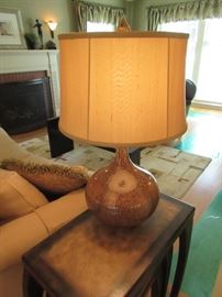POTTERY LAMP W/ SHADE