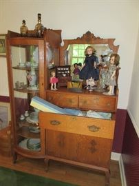 ANTIQUE DRESSER W/ CURIO WONDERFUL VINTAGE PIECE