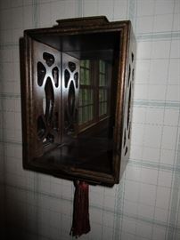 MIRRORED WALL SCONCES